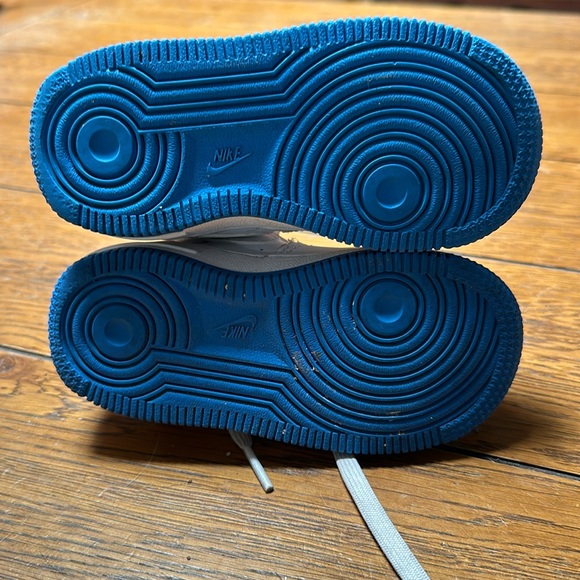 Nike Air Force 1 size 6.5 toddler - Picture 9 of 9